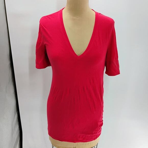 Beautiful Designer BURBERRY Brit Ladies Red Size S/P v neck tee red authentic - Picture 1 of 12